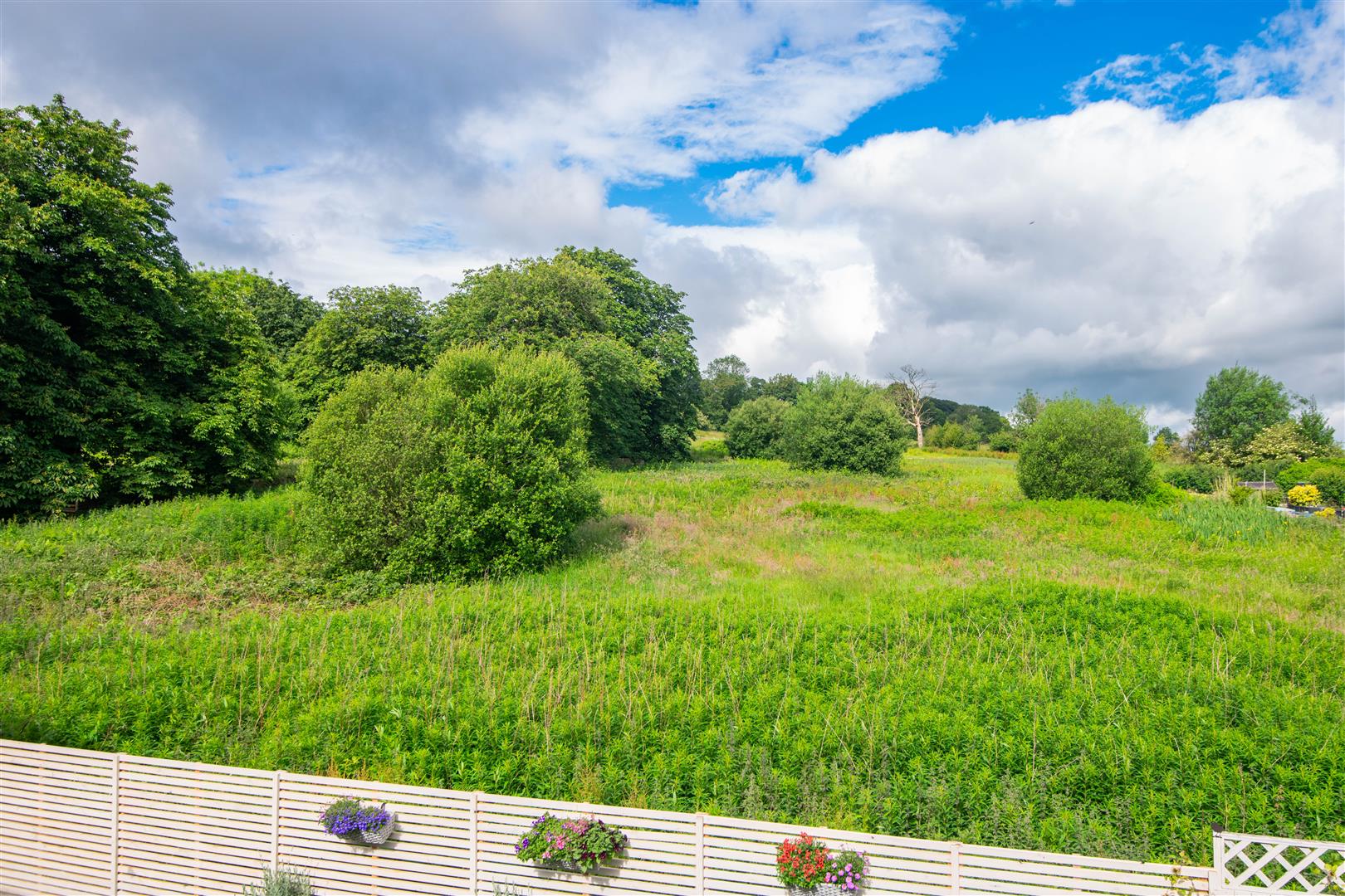 4 bed property in Heys Lane, Blackburn